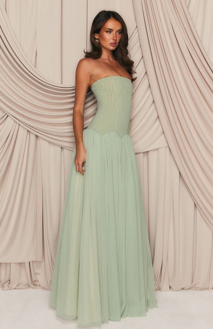 Magic Muse Maxi Dress